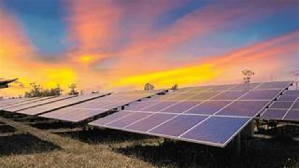 Union minister flags off 435MW solar project